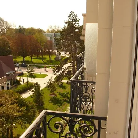 Le Balcon De L'hermitage