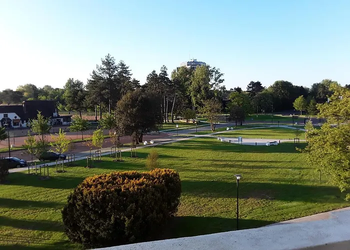 Le Balcon De L'hermitage Apartment *