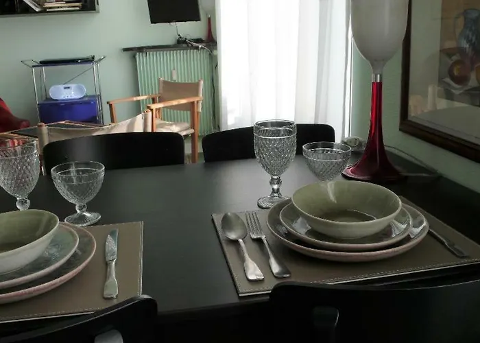 Le Balcon De L'hermitage Apartment